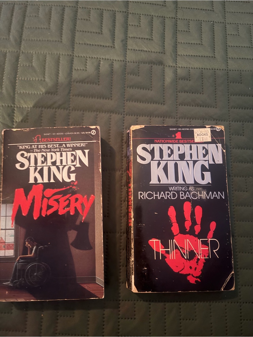 Stephen King Misery & Thinner Paperback Book Set - Black and Red